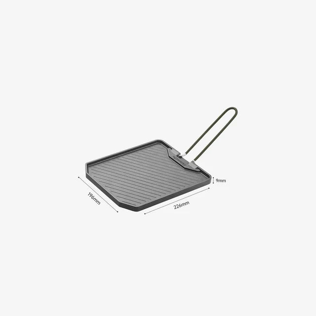 Small grill pan with dimensions on a white background